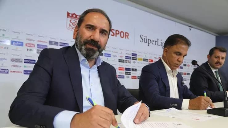 Demir Grup Sivasspor, Demir Grup ve Marmara Group ile birer yıllık sponsorluk sözleşmesi imzaladı