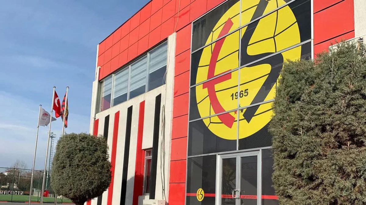 Eskişehirspor, 2024-2025 sezonunda 34 Milyon TL Sponsorluk Geliri Elde Etti