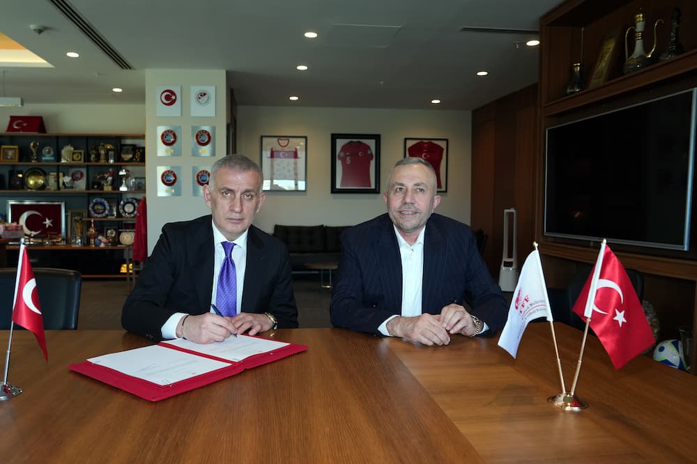 Sarıyer Kola, Türkiye milli futbol takımlarının içecek sponsoru oldu